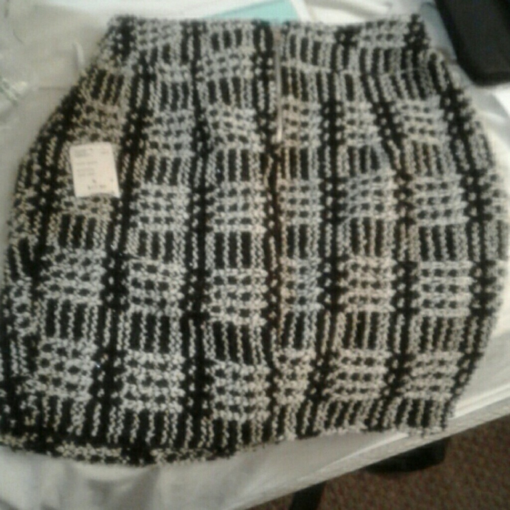 Skirt size 5